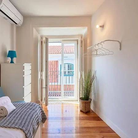 Chiado Terrace With Stunning Views - 3br_3wc_ac! Nyaraló Lagos